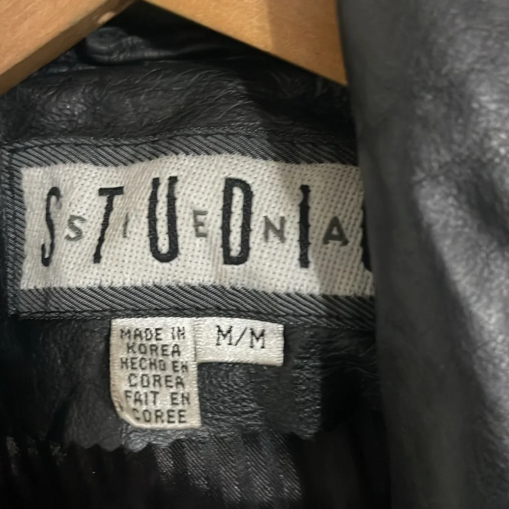 Studio sienna Vintage Black Leather Motorcycle Jacket Gold Detail Women's - Picture 5 of 8